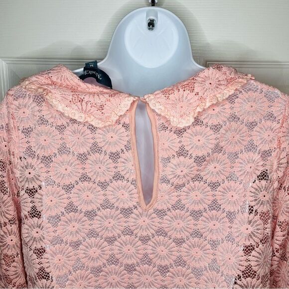 Modcloth Charismatic Classic Peter Pan Collar Pink Lace Top Daisy Lace M NWT - Picture 9 of 11